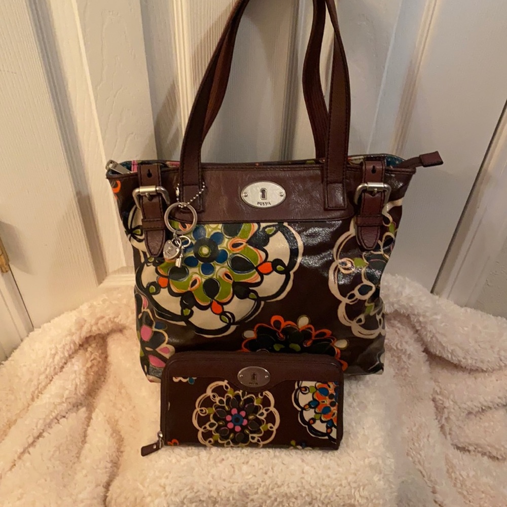 Fossil Purse AND matching wallet!
